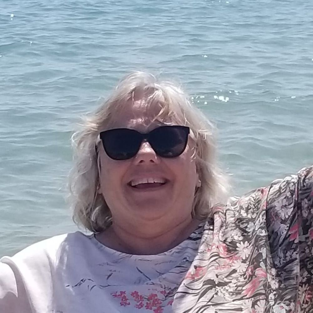 Meet your Posher, Pam